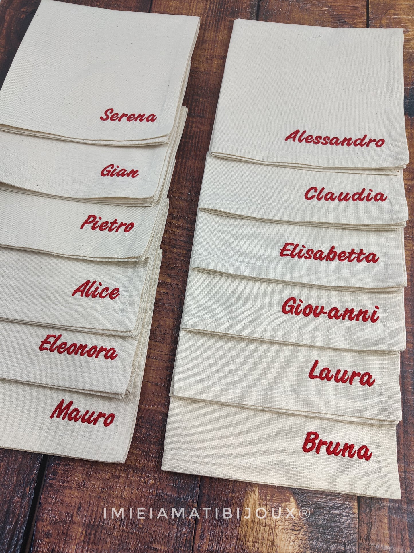 Tovaglioli in cotone personalizzati con ricamo del nome