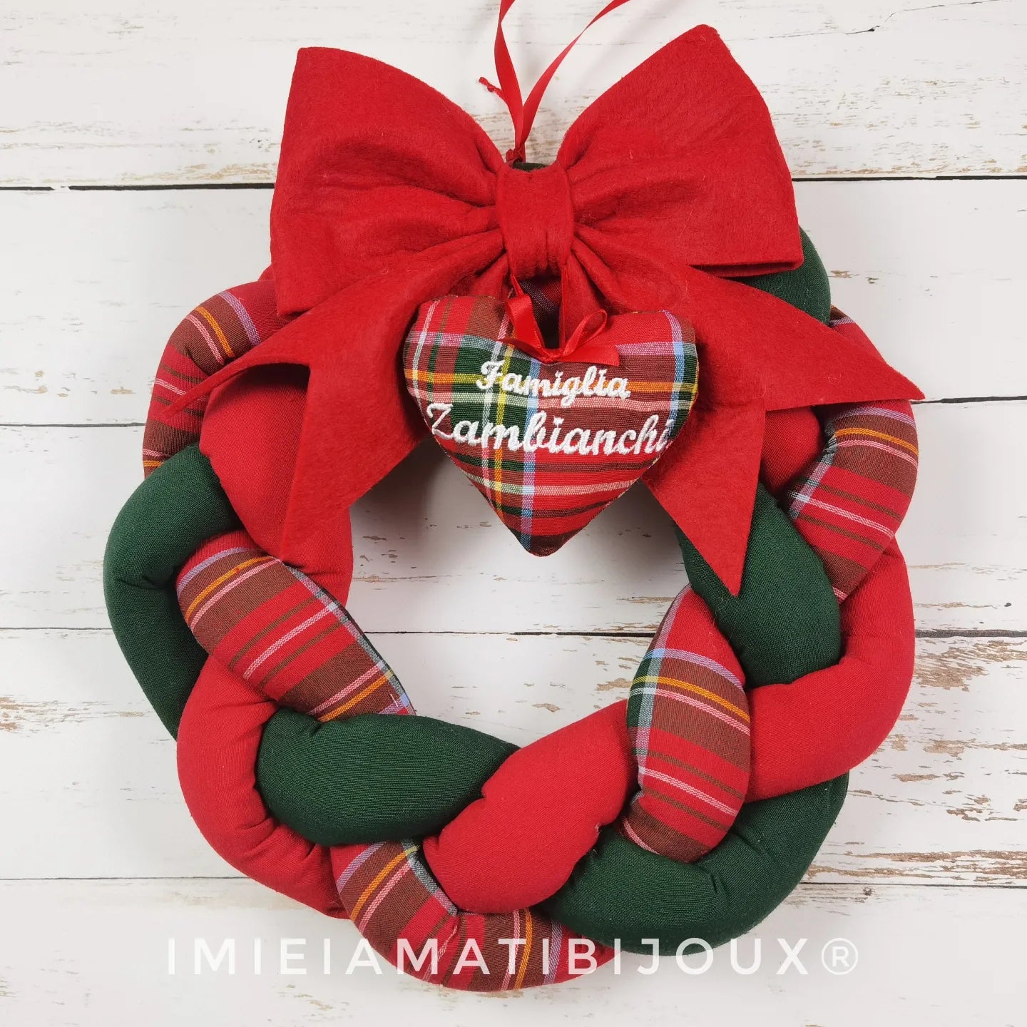 Ghirlanda fuoriporta fiocco buon natale cuore imbottito rosso scozzese verde velluto oro