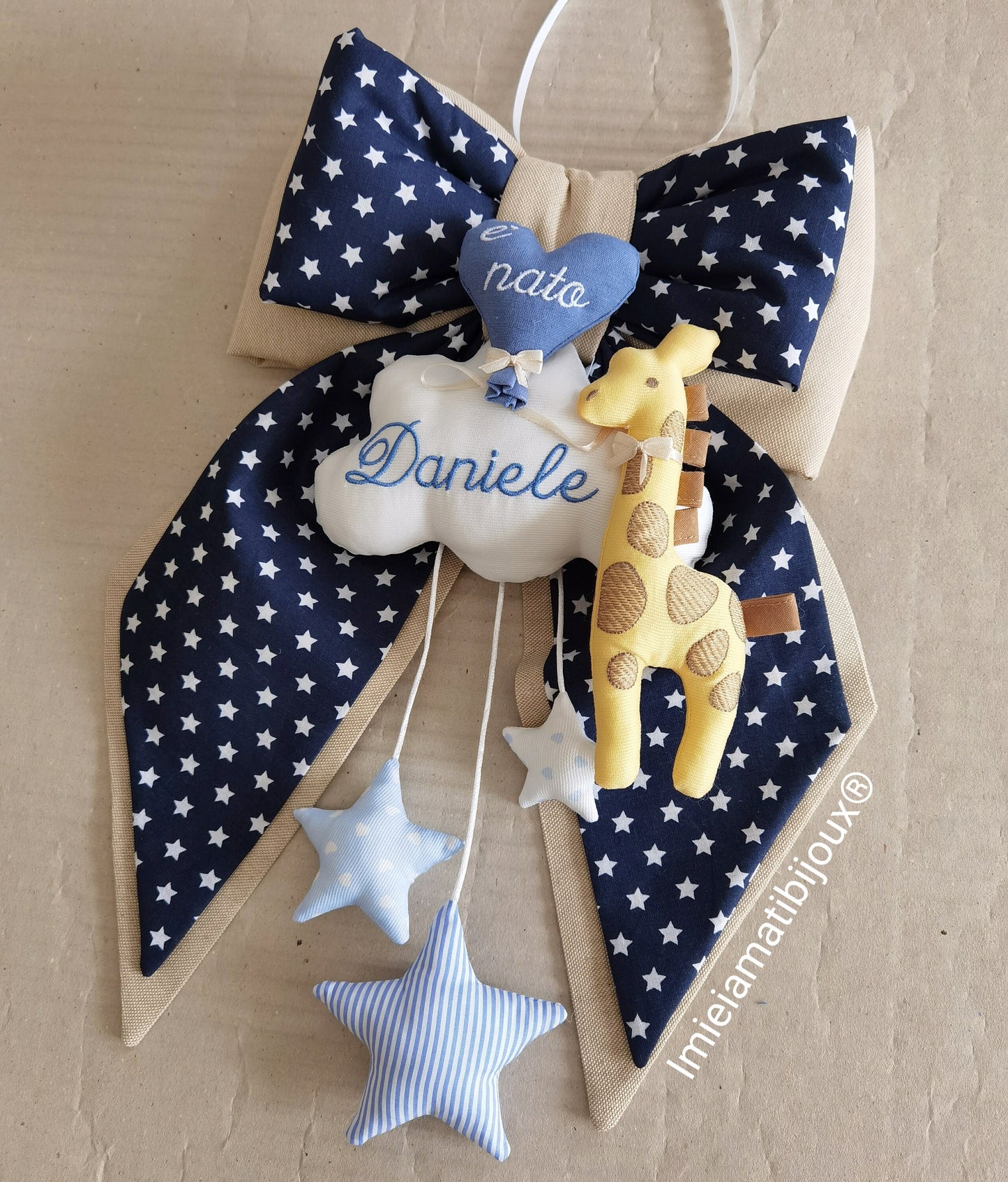 Fiocco nascita nuvola giraffa e stelline
