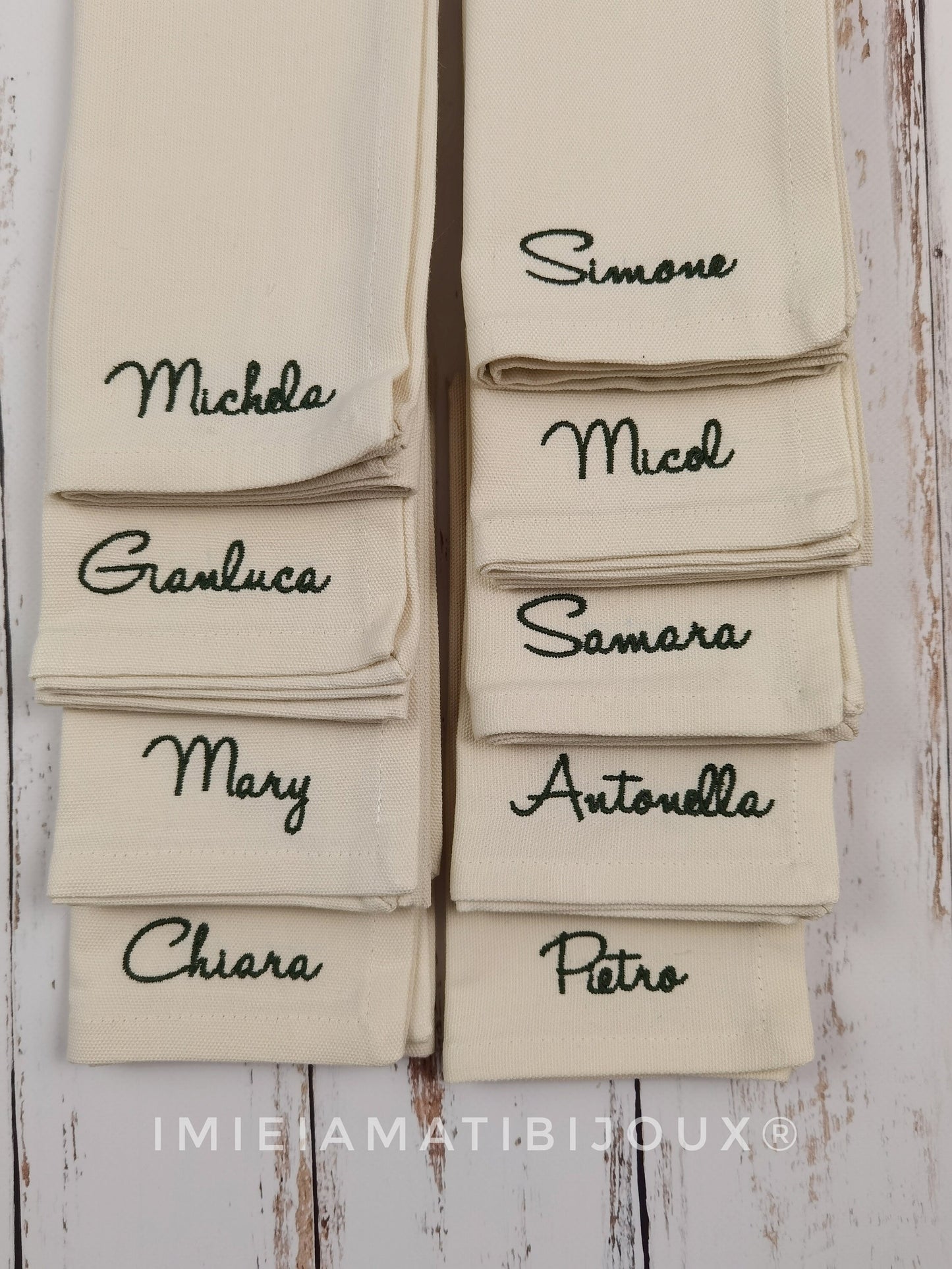 Tovaglioli in cotone personalizzati con ricamo del nome