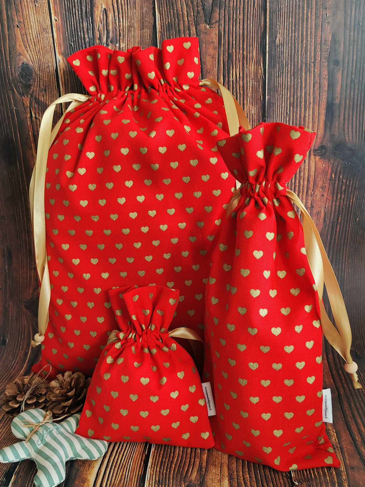 Sacche regalo in tessuto artigianali  sacchetto riutilizzabile in varie dimensioni